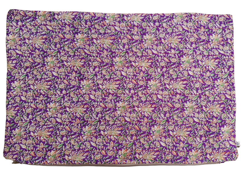 Pudebetræk (40x60 cm) * Sari, Silke Quiltet * No 106-M18